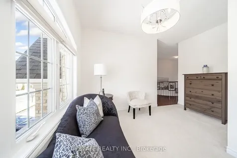 10 Agincourt Circle Brampton ON L6X 2M4