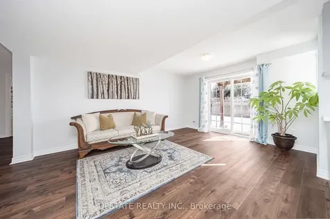 10 Agincourt Circle Brampton ON L6X 2M4