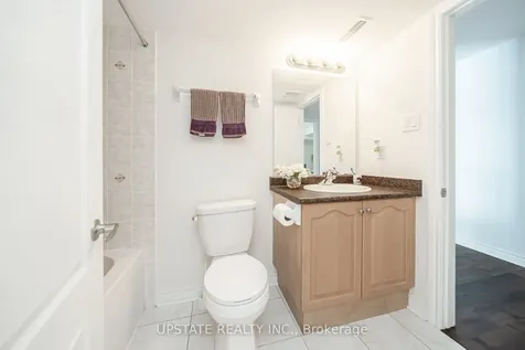 10 Agincourt Circle Brampton ON L6X 2M4