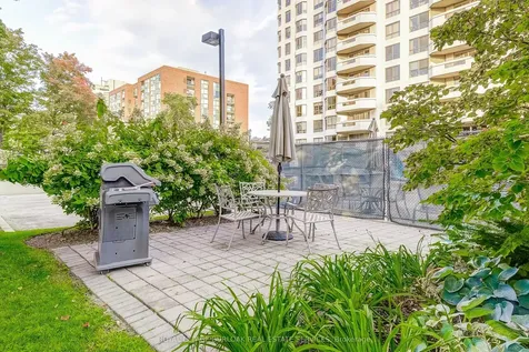 1201 North Shore Boulevard E Burlington ON L7S 1Z5