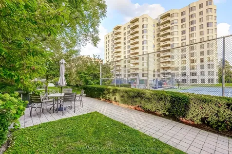 1201 North Shore Boulevard E Burlington ON L7S 1Z5