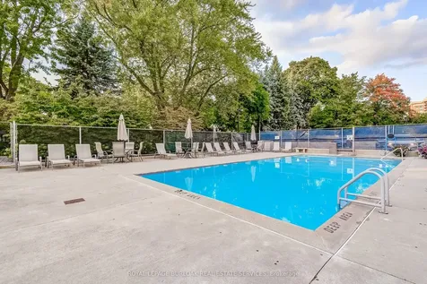 1201 North Shore Boulevard E Burlington ON L7S 1Z5