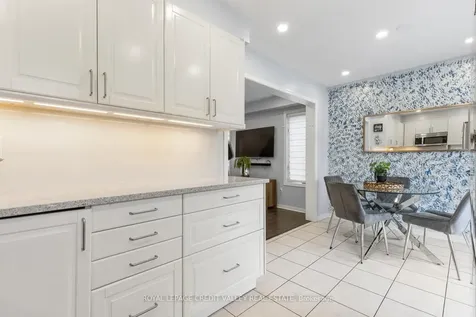 84 Whiteface Crescent Brampton ON L6X 4X3