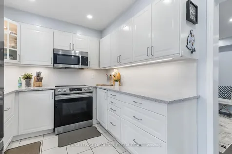 84 Whiteface Crescent Brampton ON L6X 4X3