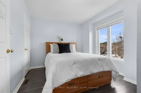 84 Whiteface Crescent Brampton ON L6X 4X3