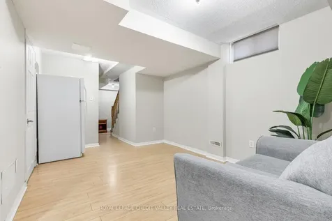 84 Whiteface Crescent Brampton ON L6X 4X3