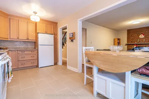 40 Cranmore Court Brampton ON L6Z 2Z8