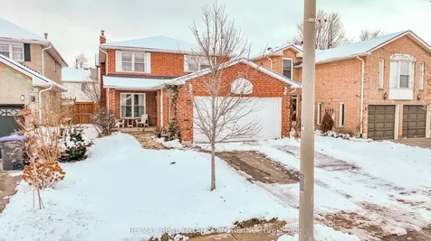 40 Cranmore Court Brampton ON L6Z 2Z8