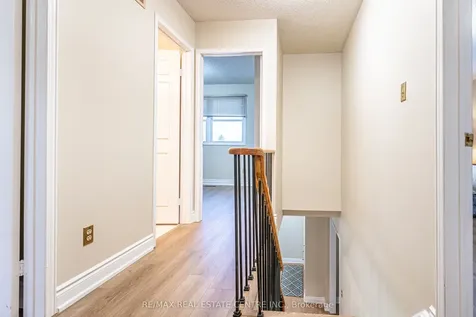 40 Cranmore Court Brampton ON L6Z 2Z8