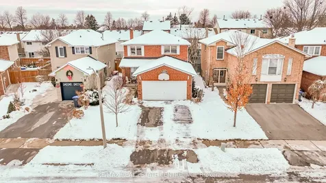 40 Cranmore Court Brampton ON L6Z 2Z8