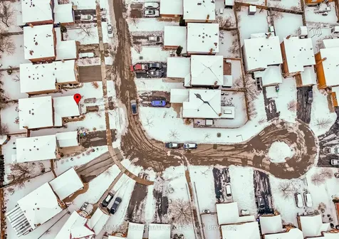 40 Cranmore Court Brampton ON L6Z 2Z8