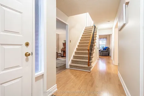 40 Cranmore Court Brampton ON L6Z 2Z8