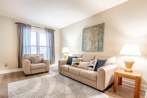 40 Cranmore Court Brampton ON L6Z 2Z8