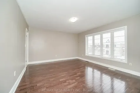 23 Vespahills Crescent Brampton ON L6P 2V2