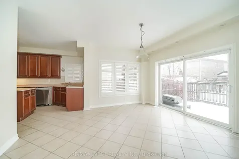 23 Vespahills Crescent Brampton ON L6P 2V2