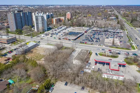 480 Guelph Line Burlington ON L7R 3M1