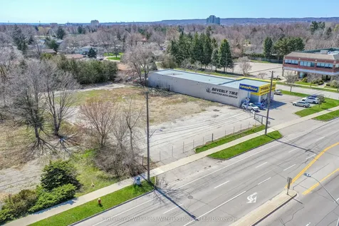 480 Guelph Line Burlington ON L7R 3M1