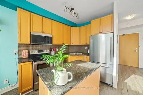 220 Burnhamthorpe Road W Mississauga ON L5B 4N4