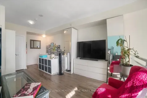 220 Burnhamthorpe Road W Mississauga ON L5B 4N4
