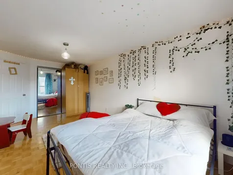 140 Cutters Crescent Brampton ON L6Y 4M2