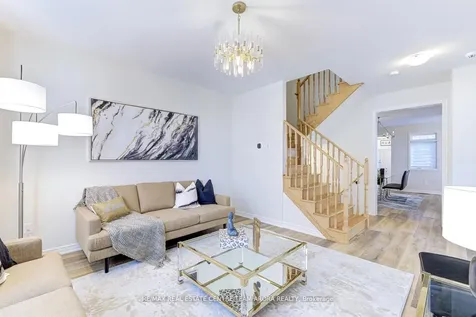 29 Novice Drive Brampton ON L7A 4X1