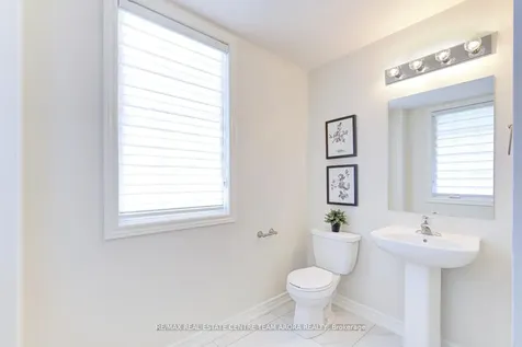 29 Novice Drive Brampton ON L7A 4X1