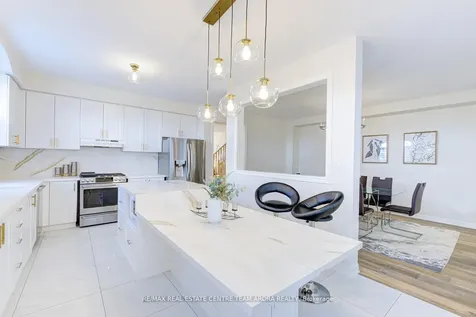 29 Novice Drive Brampton ON L7A 4X1