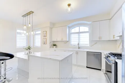 29 Novice Drive Brampton ON L7A 4X1