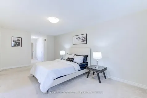 29 Novice Drive Brampton ON L7A 4X1