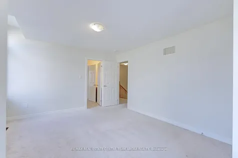 29 Novice Drive Brampton ON L7A 4X1