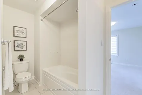 29 Novice Drive Brampton ON L7A 4X1