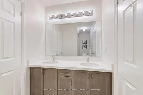 29 Novice Drive Brampton ON L7A 4X1