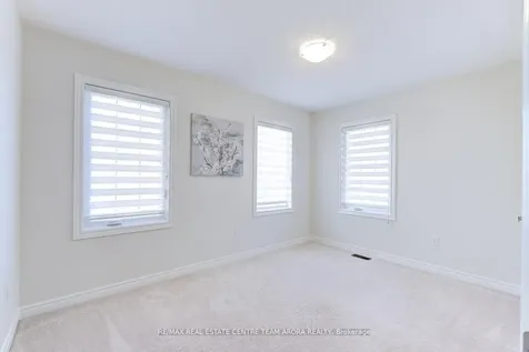 29 Novice Drive Brampton ON L7A 4X1