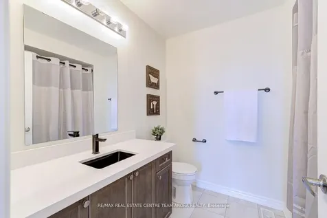 29 Novice Drive Brampton ON L7A 4X1