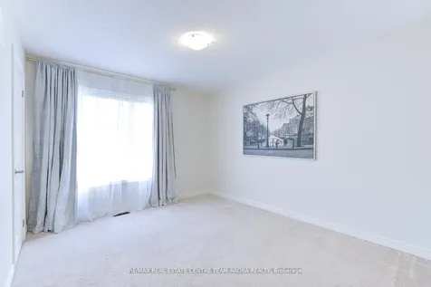 29 Novice Drive Brampton ON L7A 4X1