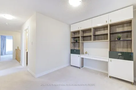 29 Novice Drive Brampton ON L7A 4X1