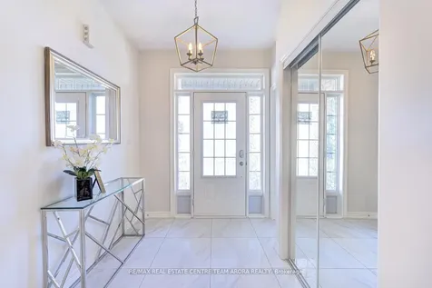 29 Novice Drive Brampton ON L7A 4X1