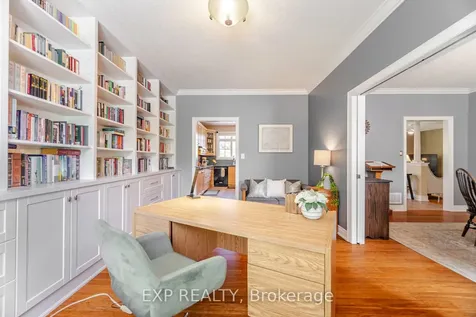 37 Links Lane Brampton ON L6Y 5H2