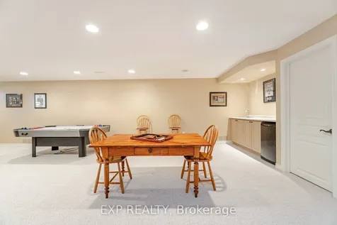 37 Links Lane Brampton ON L6Y 5H2