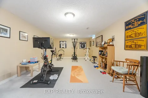 37 Links Lane Brampton ON L6Y 5H2