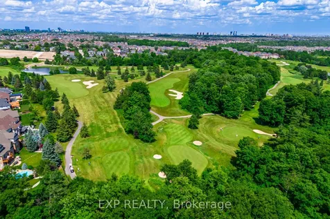 37 Links Lane Brampton ON L6Y 5H2