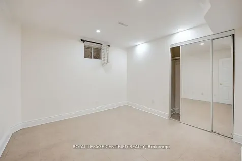 111 Letty Avenue Brampton ON L6Y 5E1