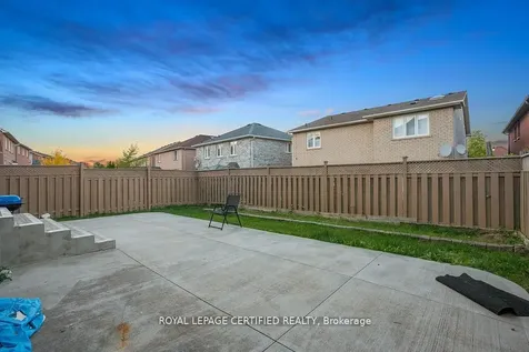 111 Letty Avenue Brampton ON L6Y 5E1