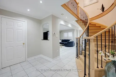 111 Letty Avenue Brampton ON L6Y 5E1