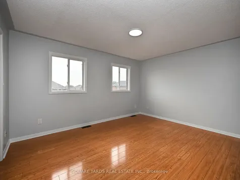 19 Penstock Street Street S Brampton ON L6P 2J6