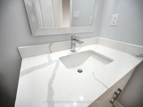 19 Penstock Street Street S Brampton ON L6P 2J6