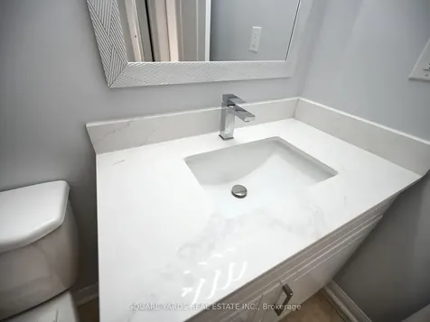 19 Penstock Street Street S Brampton ON L6P 2J6