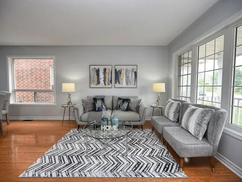 19 Penstock Street Street S Brampton ON L6P 2J6