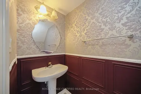 110 Bannister Crescent Brampton ON L7A 0G2