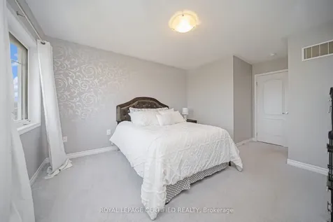 110 Bannister Crescent Brampton ON L7A 0G2